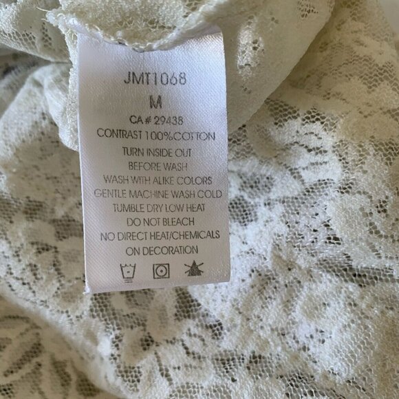 Miss Me Lace Crochet Size Small Top Ivory White Short Sleeve Blouse - Picture 10 of 11